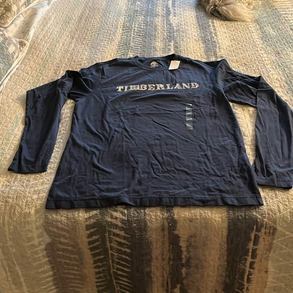 New Men’s Timberland Medium Navy long sleeved T.